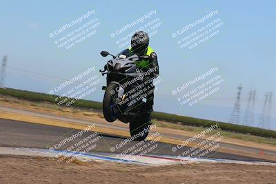 media/Jun-18-2023-Lets Ride (Sun) [[c6e4a777ea]]/C Group/240pm (Wheelie Bump)/